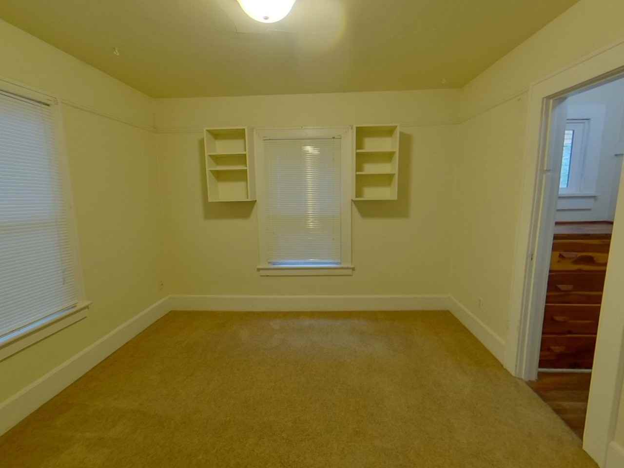 992 E 19th Ave - Photo 6 of 19