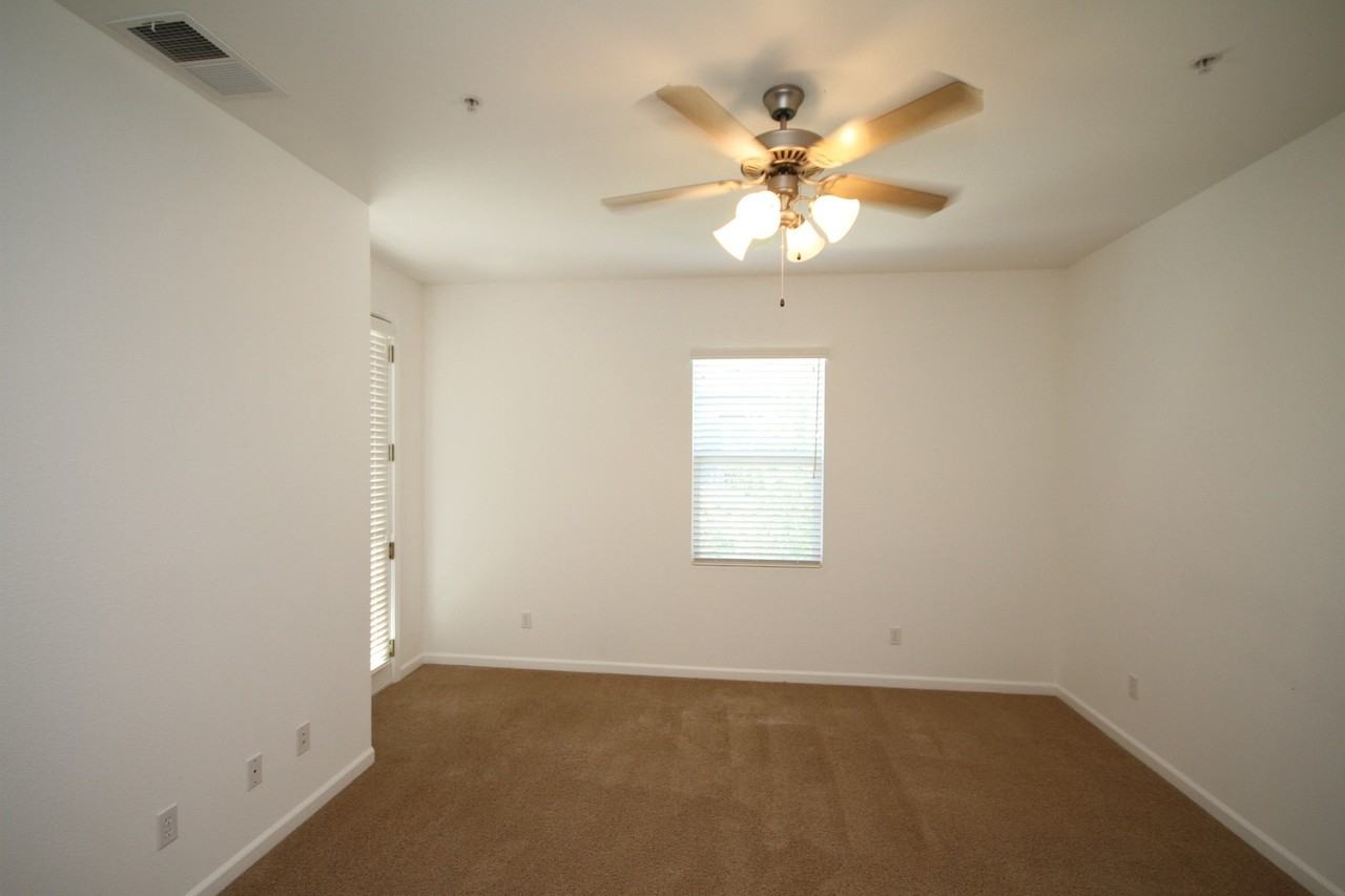 8320 Crystal Walk Cir - Photo 5 of 17