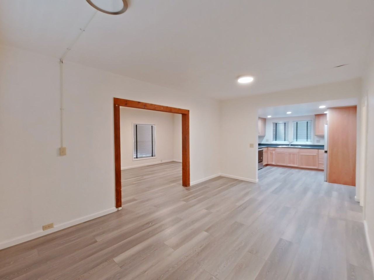 1571 High St - Photo 5 of 17