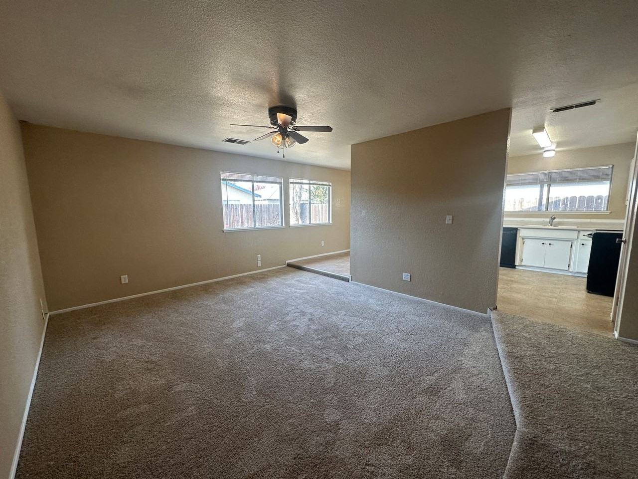 1813 Lobero Ln - Photo 3 of 19