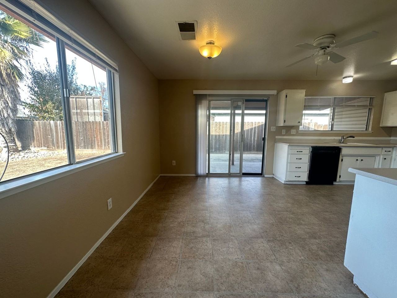 1813 Lobero Ln - Photo 5 of 19