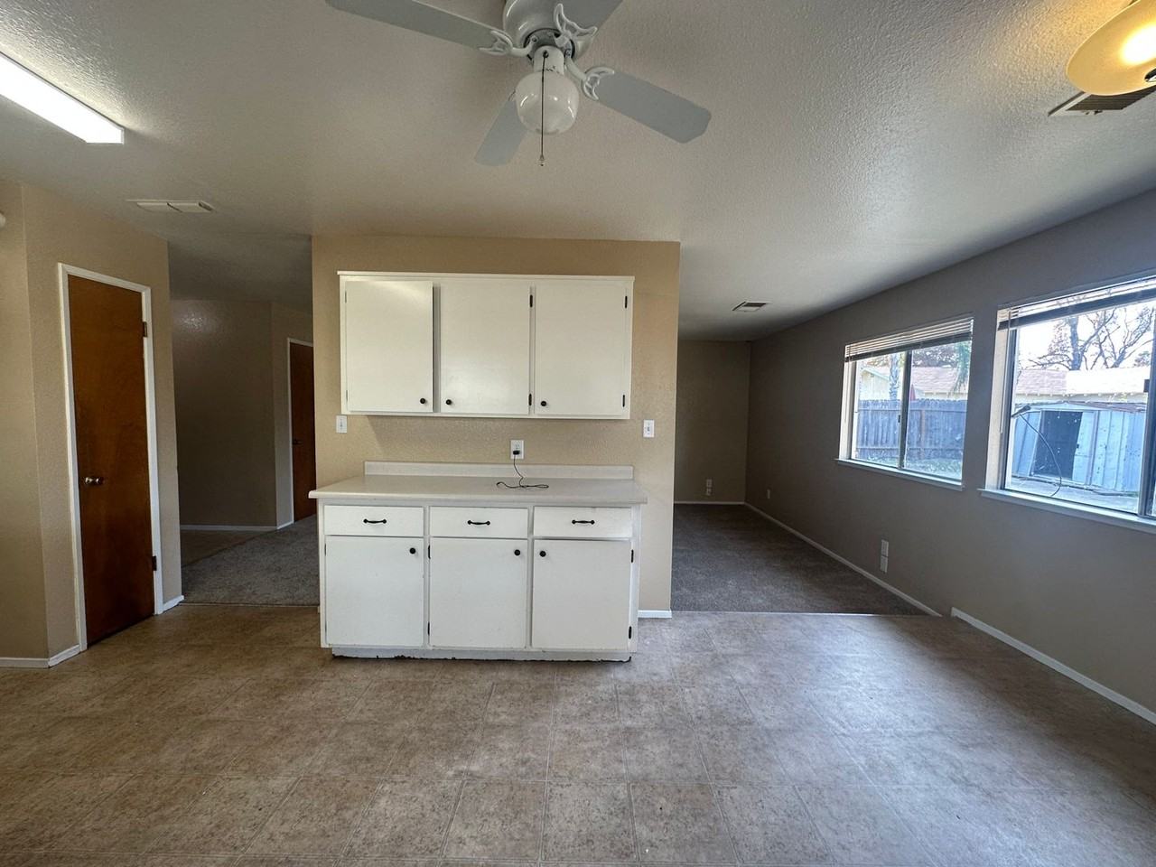 1813 Lobero Ln - Photo 7 of 19