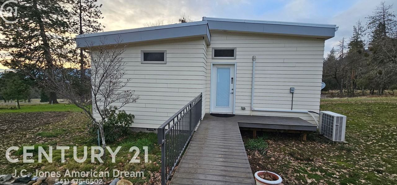 605 Missouri Flat Rd - Photo 6 of 33