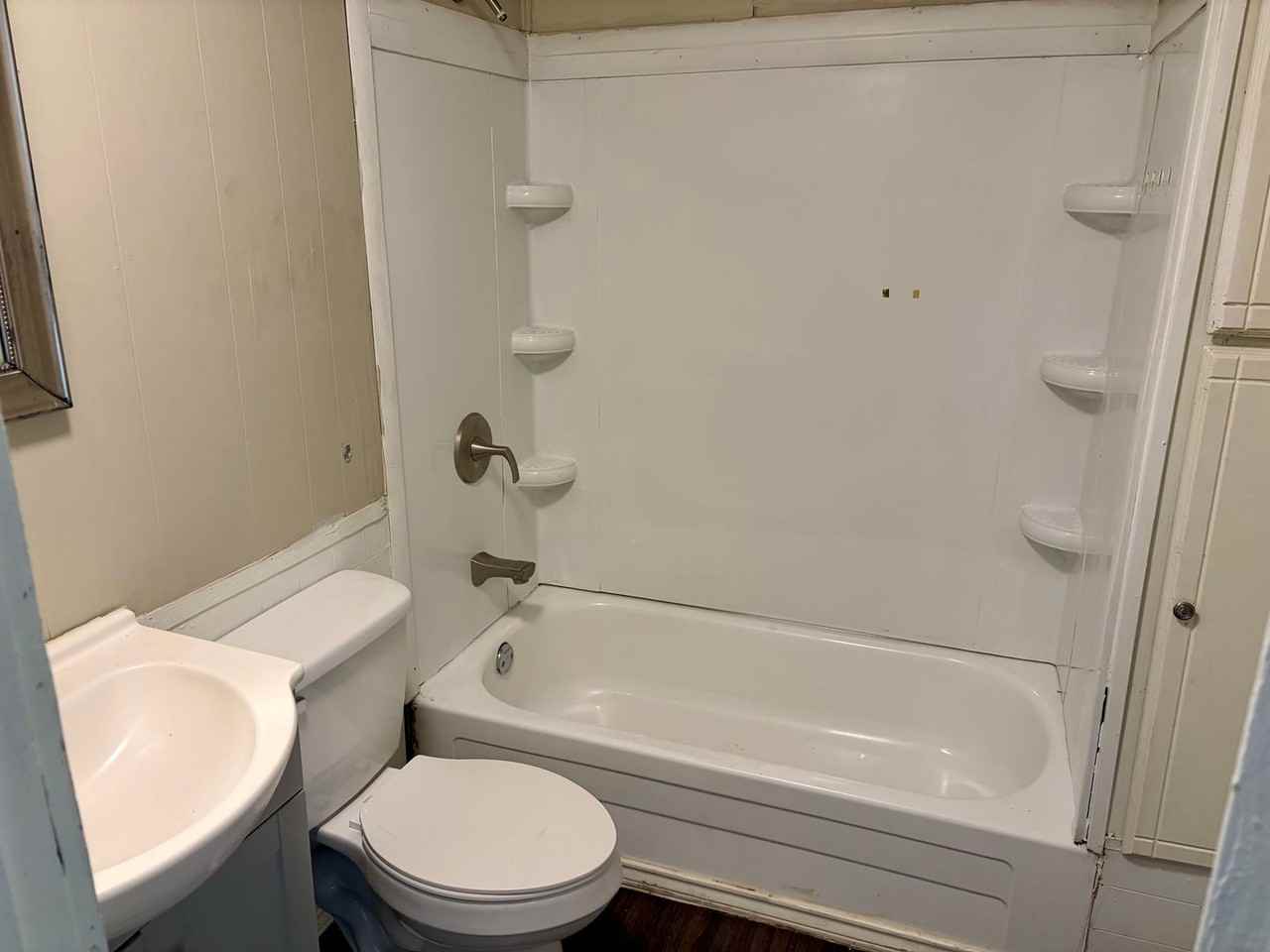 903 6th Ave Nw - Photo 7 of 8