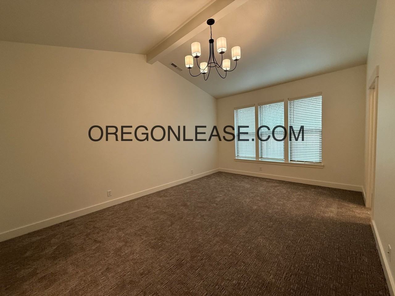 536 Buster Ln - Photo 2 of 17