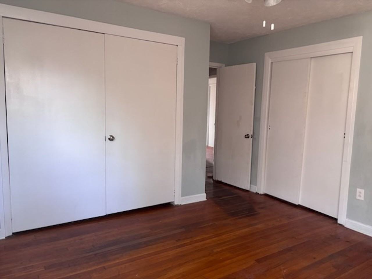 2005 Wisteria Dr - Photo 6 of 10