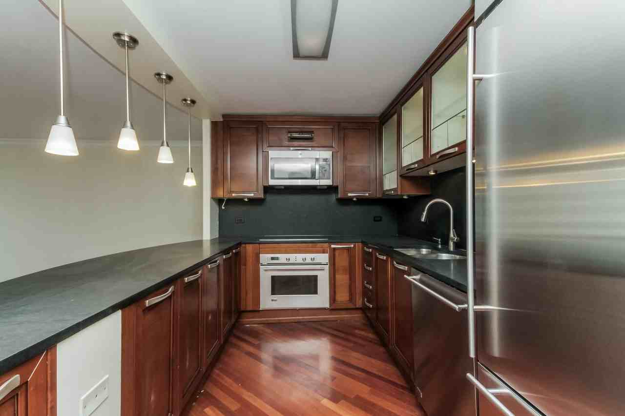 440 N Wabash Condos - Photo 3 of 29