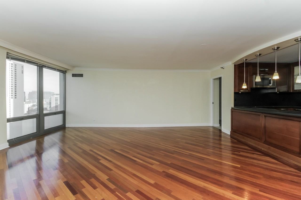 440 N Wabash Condos - Photo 6 of 29