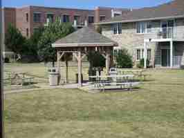 featured image of 500 Marion Rd