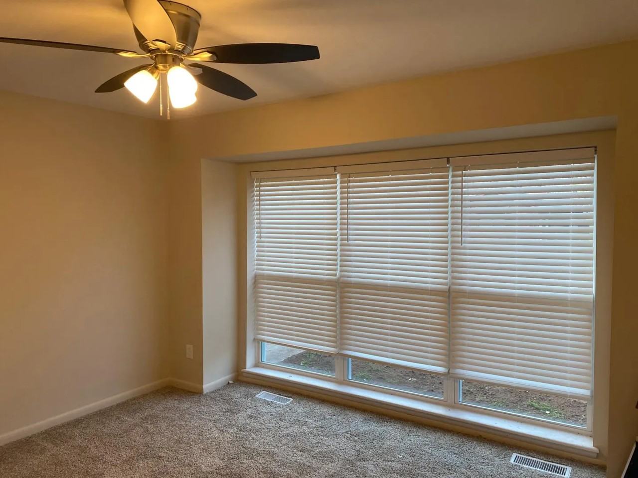 4018 Nw 59th St - Photo 7 of 16