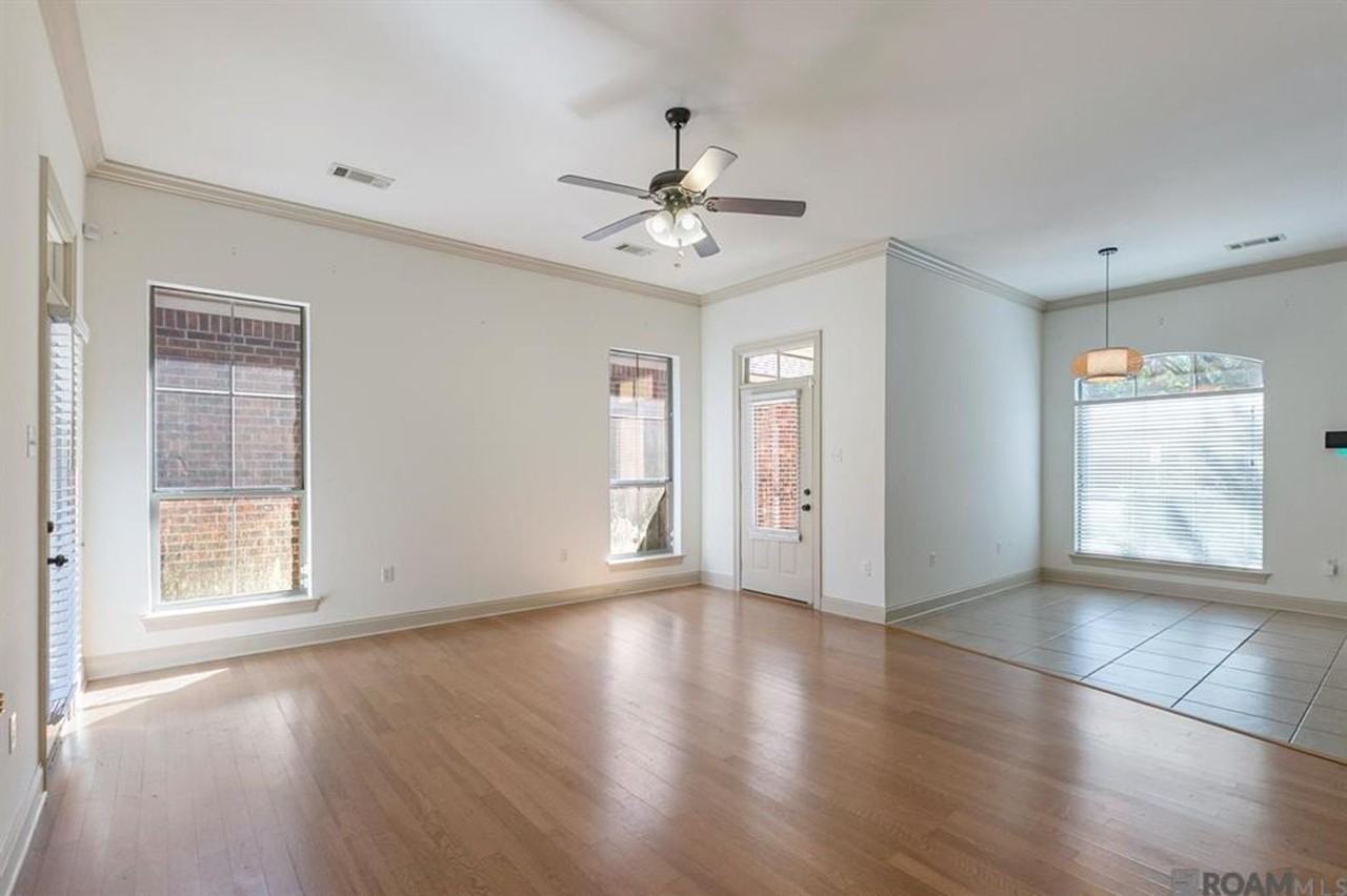 9541 Summer Pointe Ave - Photo 6 of 15