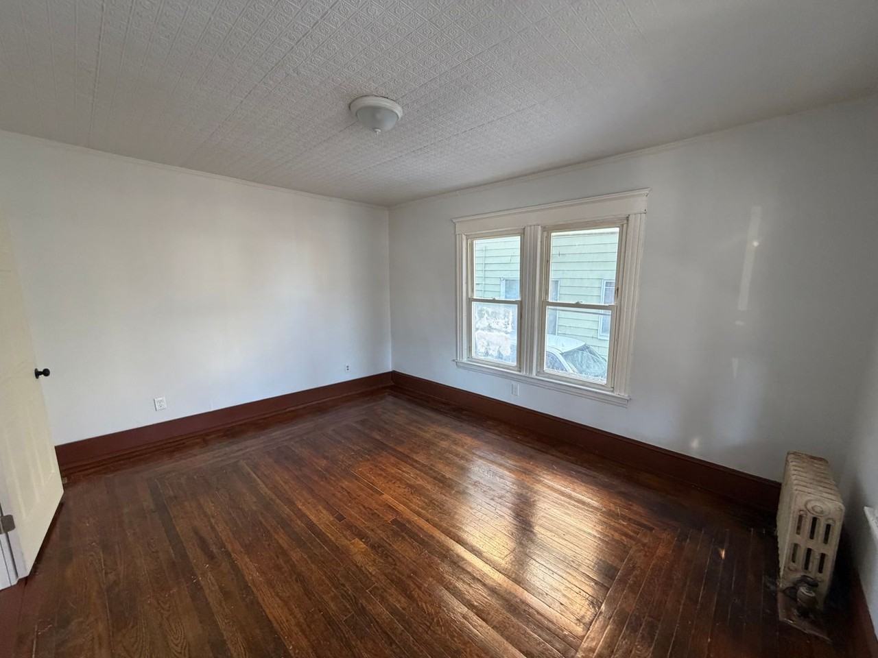 174 Euclid Ave - Photo 2 of 7