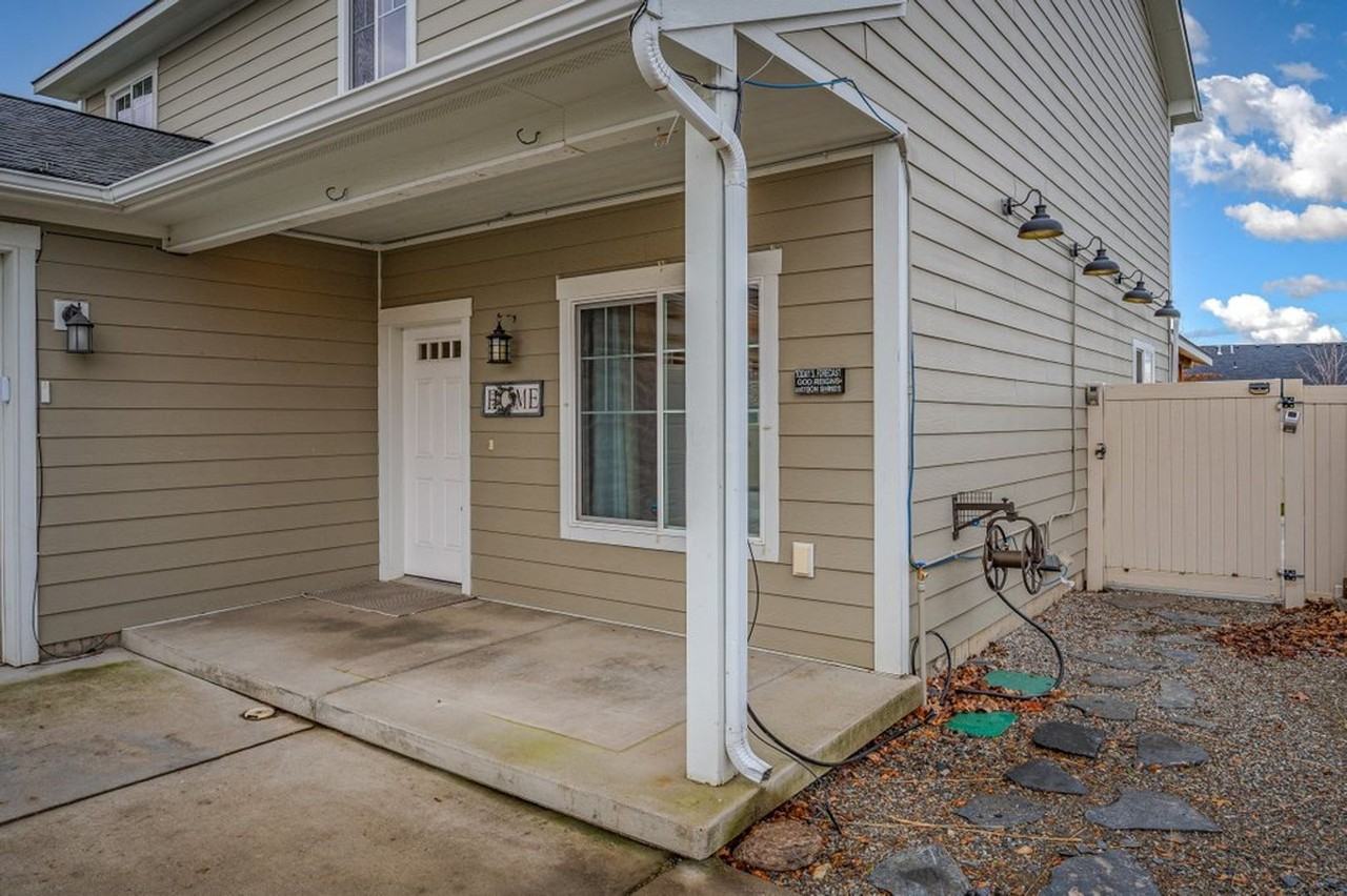 3287 N Cormac Loop - Photo 4 of 50