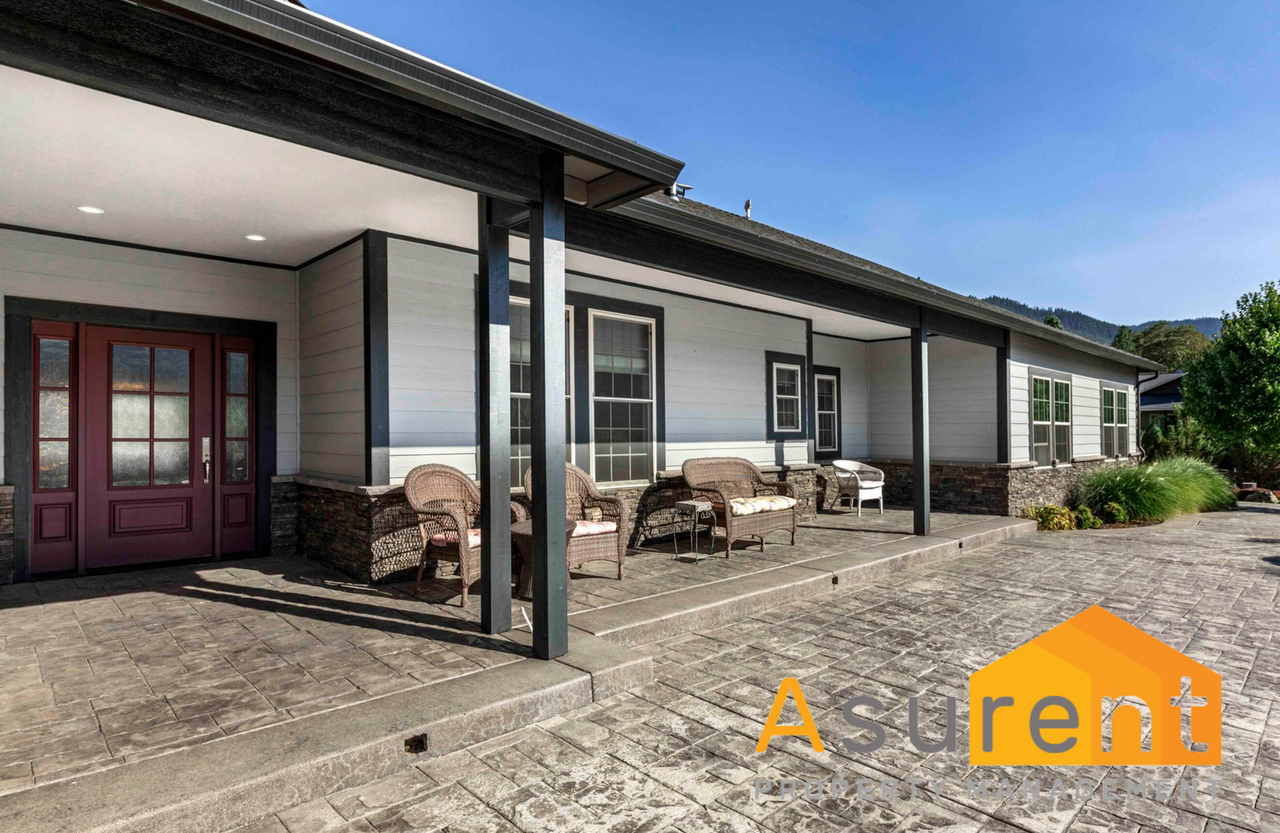 3465 Galls Creek Rd - Photo 3 of 27