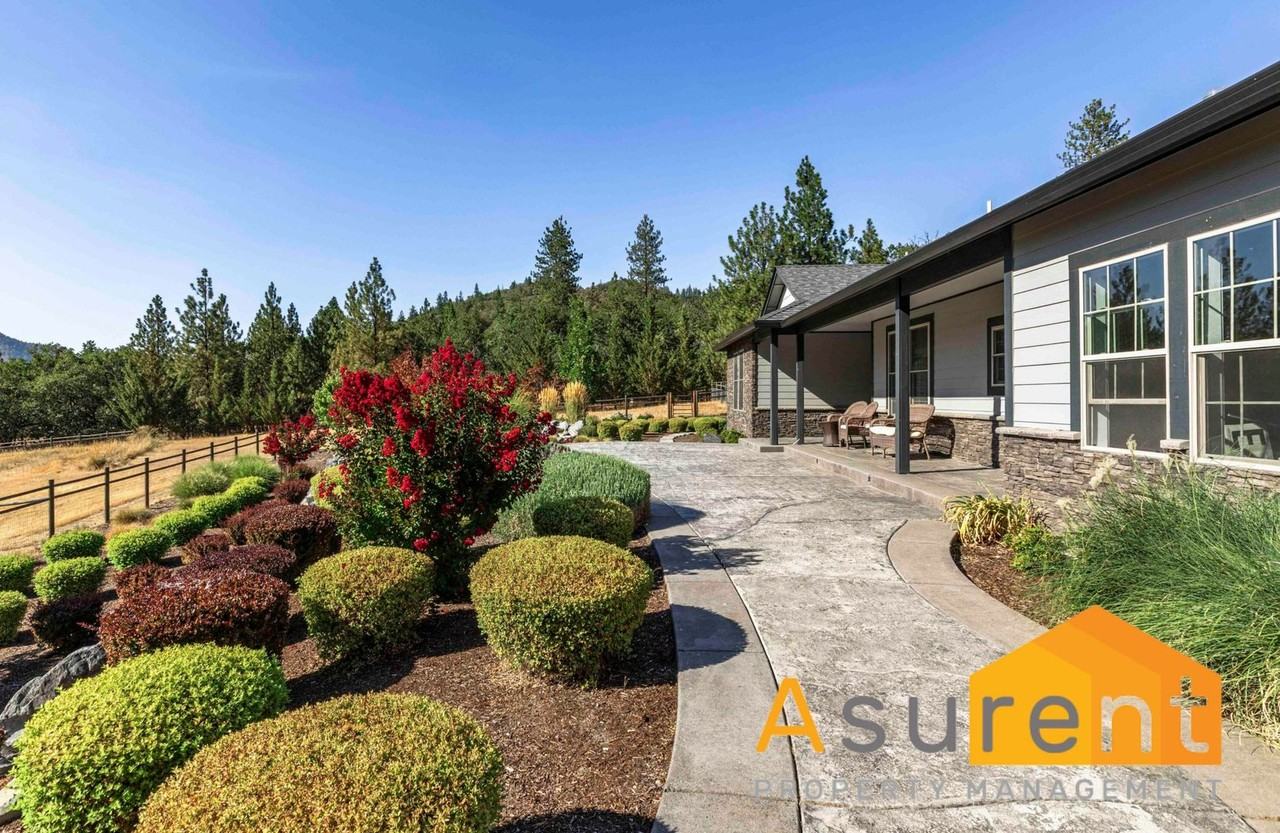 3465 Galls Creek Rd - Photo 4 of 27