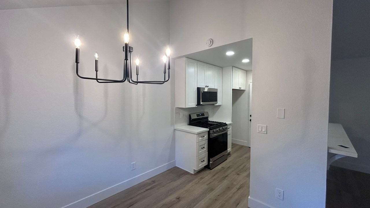 4024 Nugget Dr - Photo 3 of 17