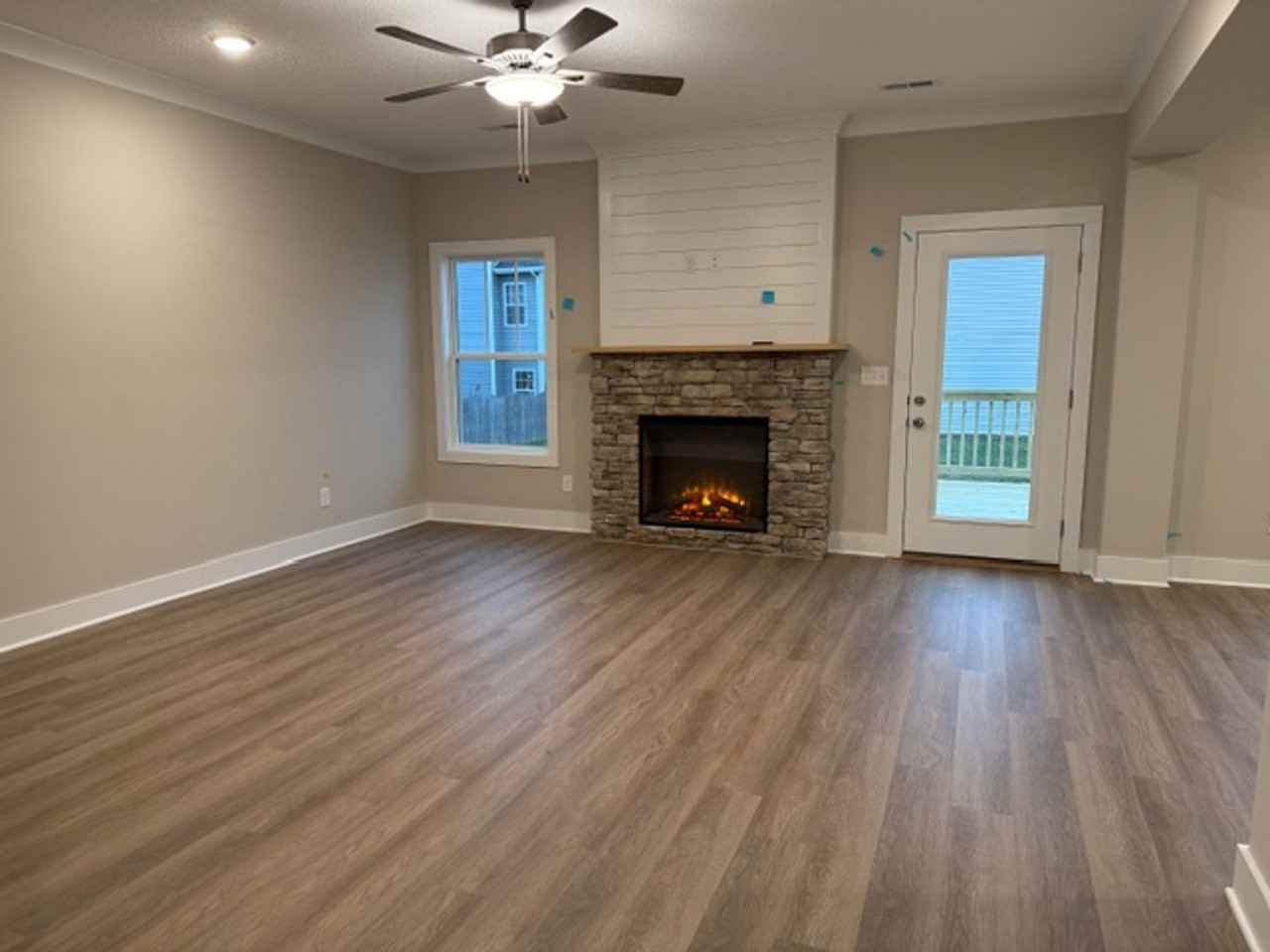 3229 Song Sparrow Dr - Photo 3 of 13