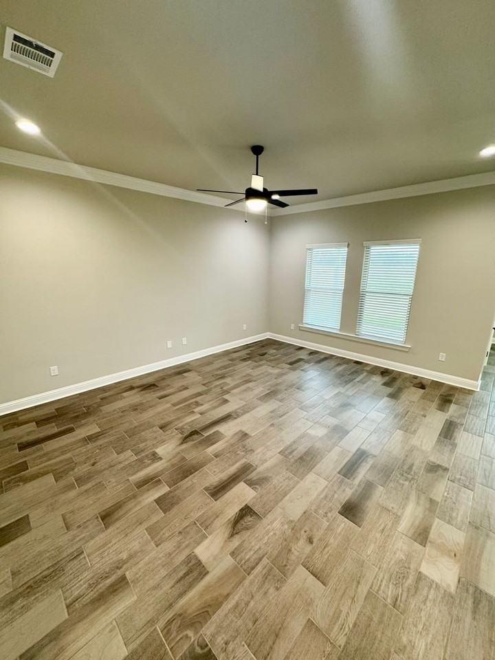 486 Blanchard Loop - Photo 7 of 8