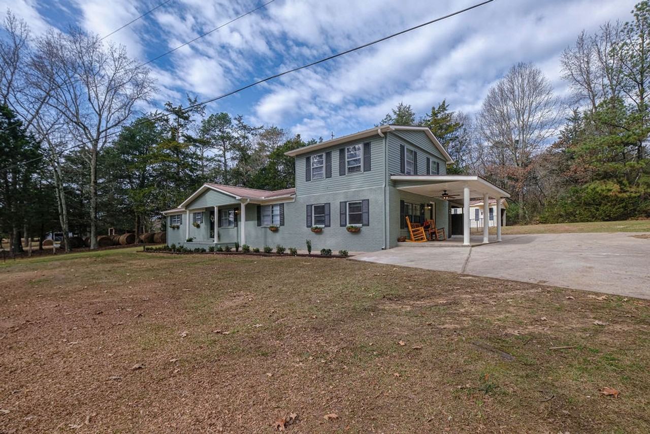 3185 George Russell Rd - Photo 2 of 26