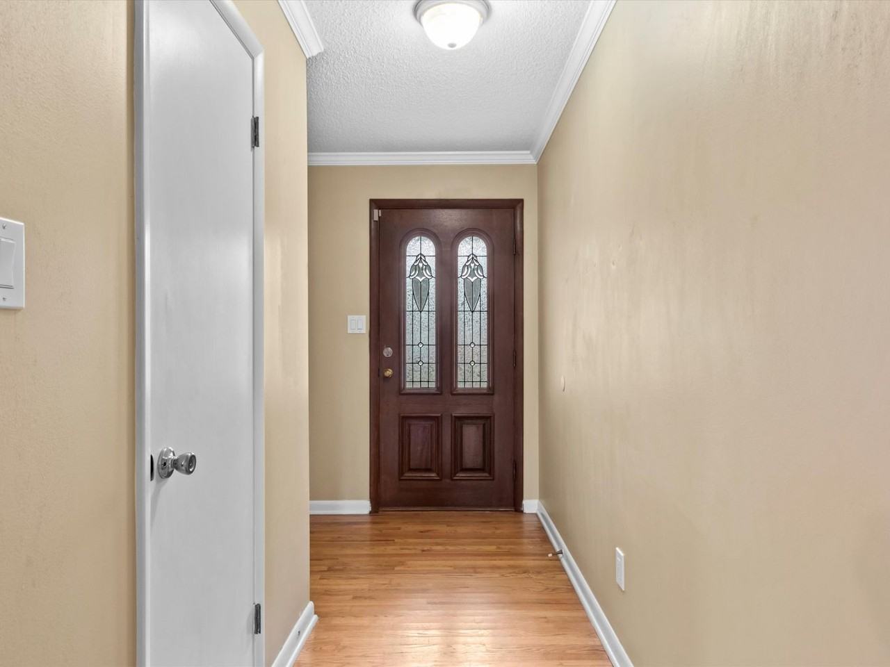 17556 Fairway Dr - Photo 7 of 31