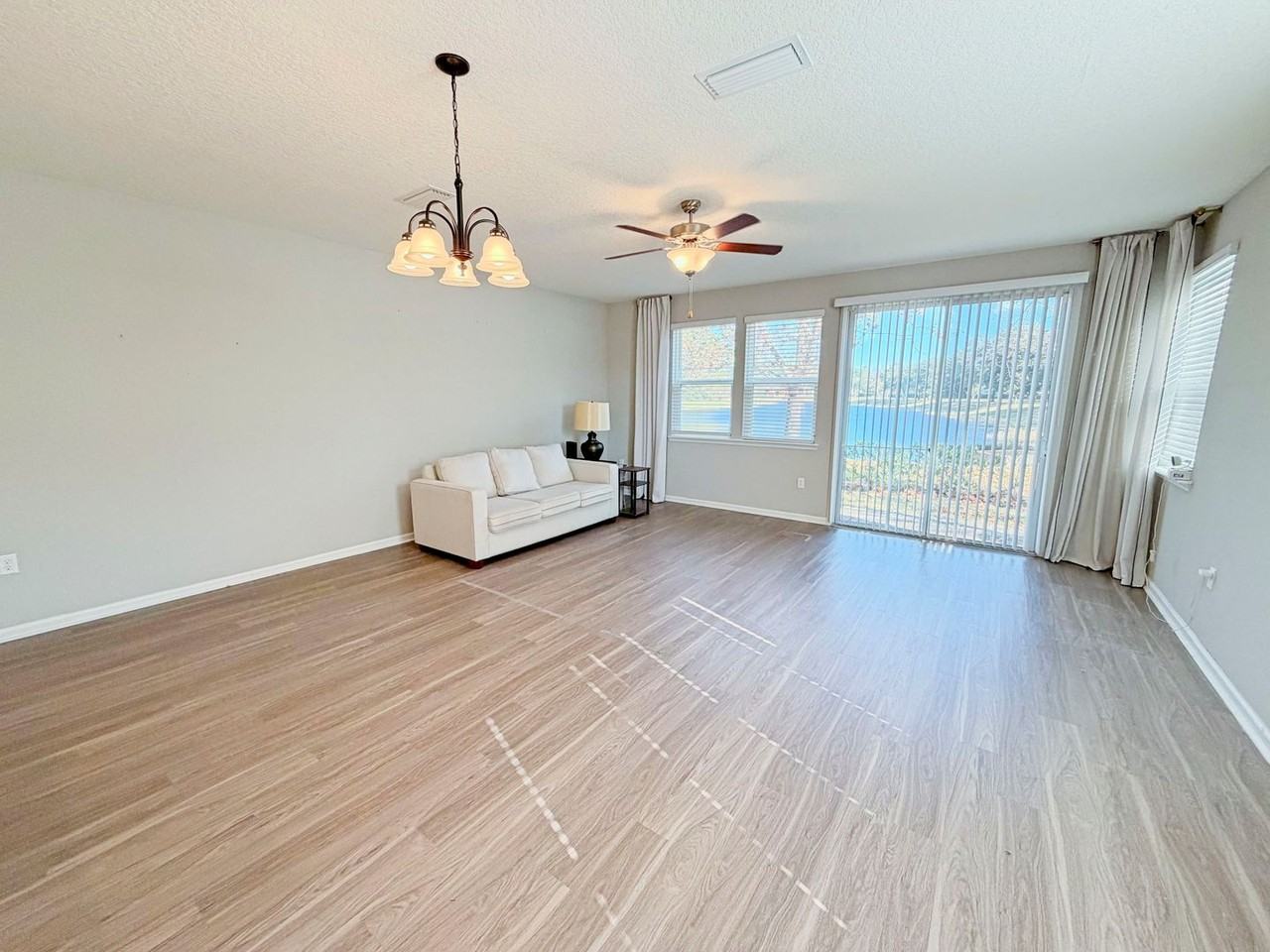 13295 Didymus Dr - Photo 7 of 20