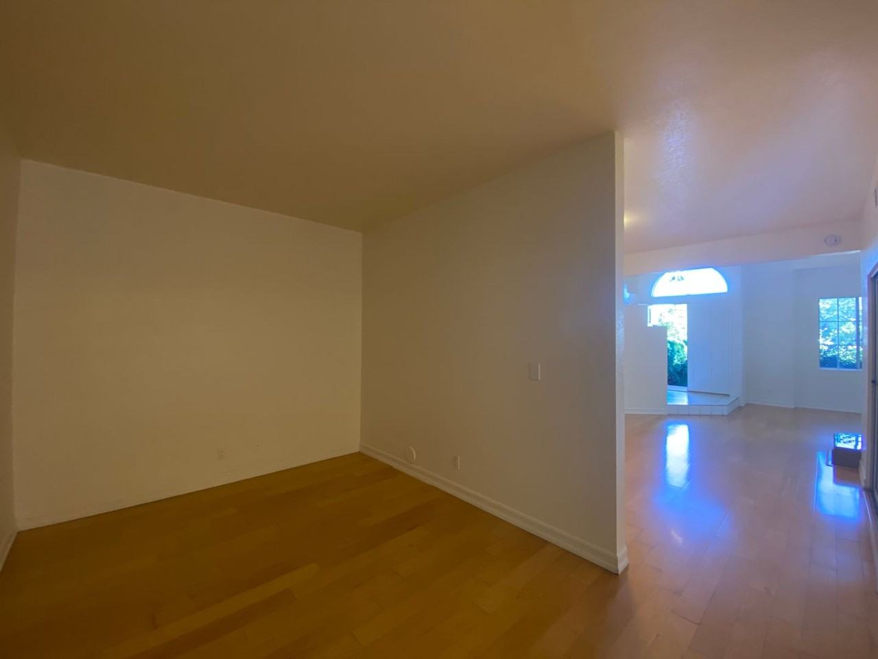 325 Pacific Oaks Rd - Photo 7 of 13