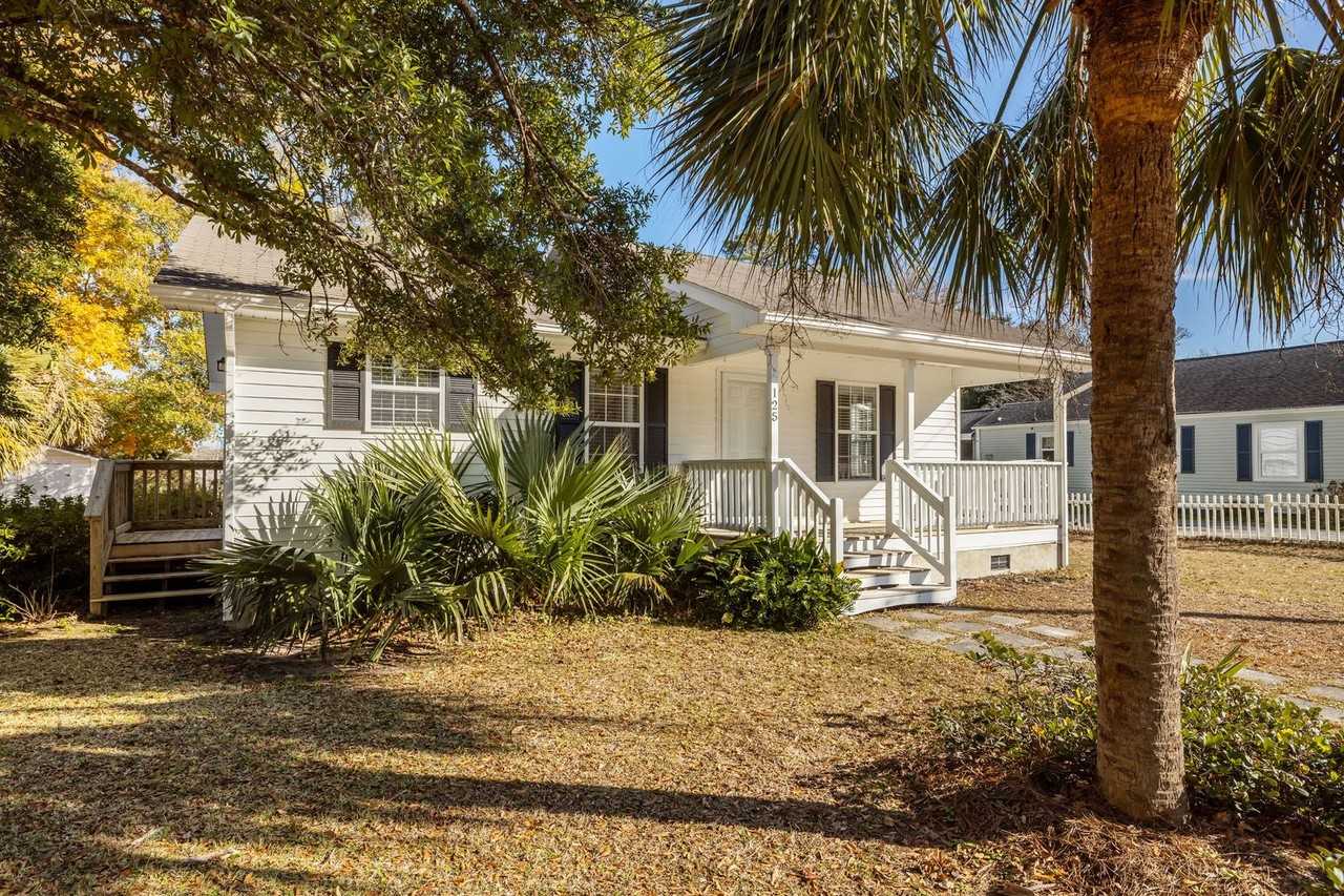 125 Sound Blvd - Photo 3 of 40