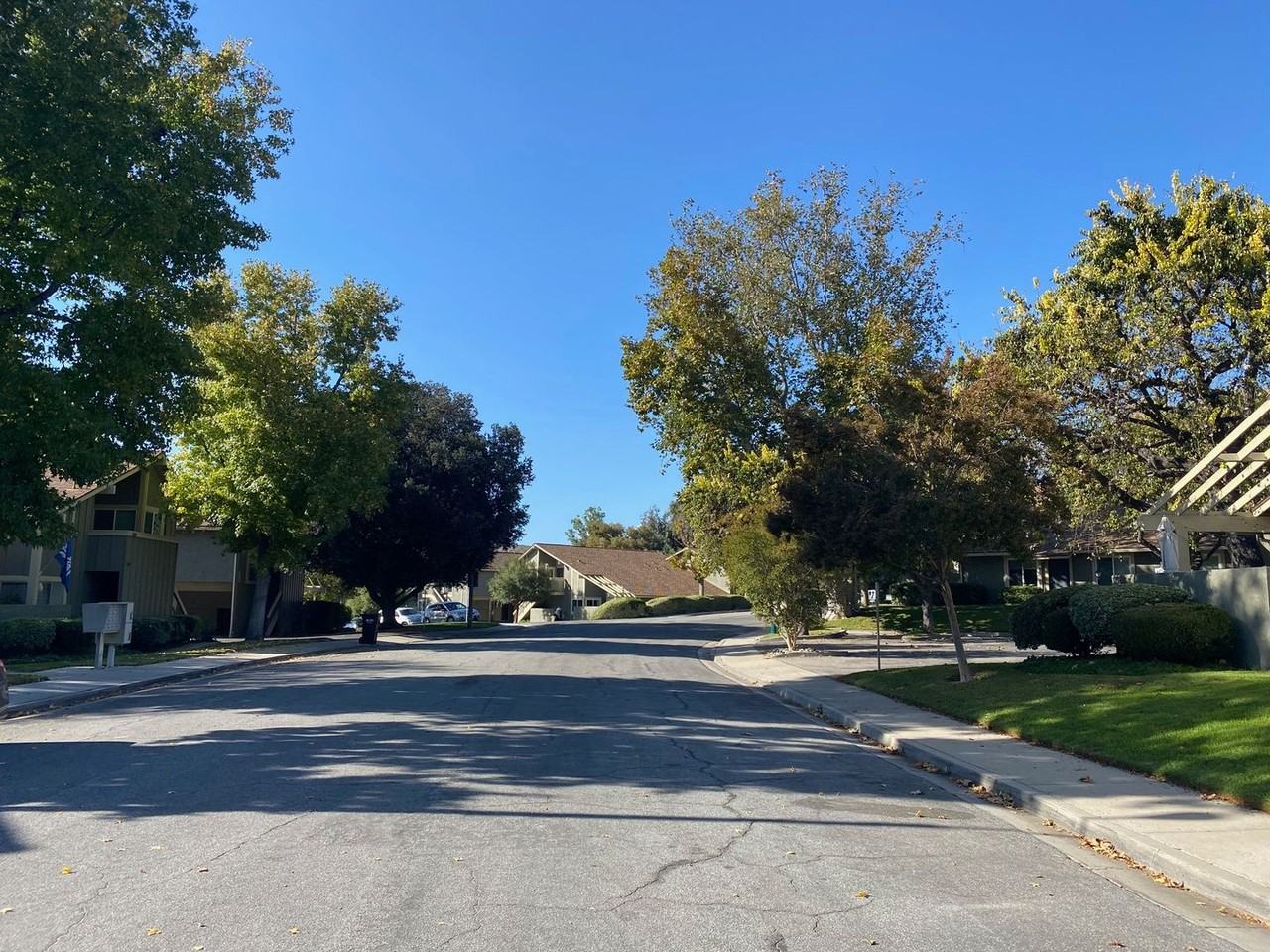 2654 2654 La Paloma Circle - Wildwood Township - Photo 4 of 19