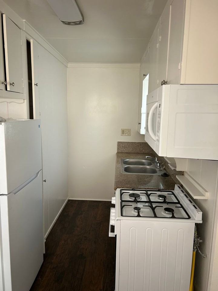 5118 Muir Ave - Photo 4 of 6