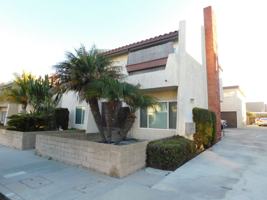 featured image of 16842 Lynn Ln