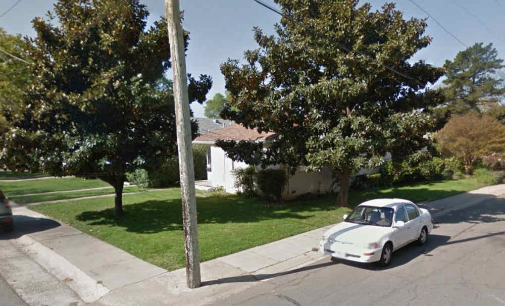 602 45th St - Photo 3 of 19