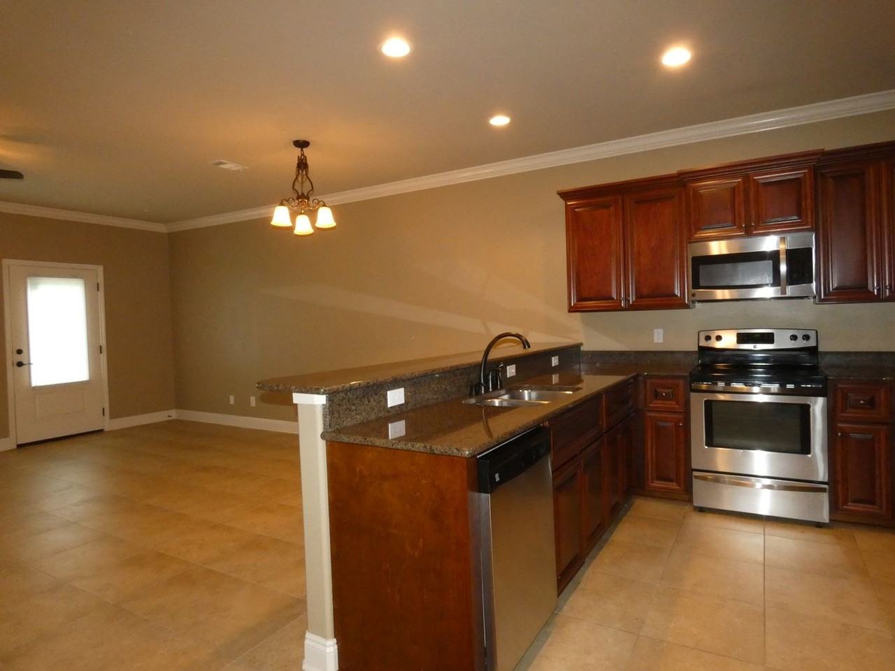 1737 Sound Haven Ct - Photo 5 of 28