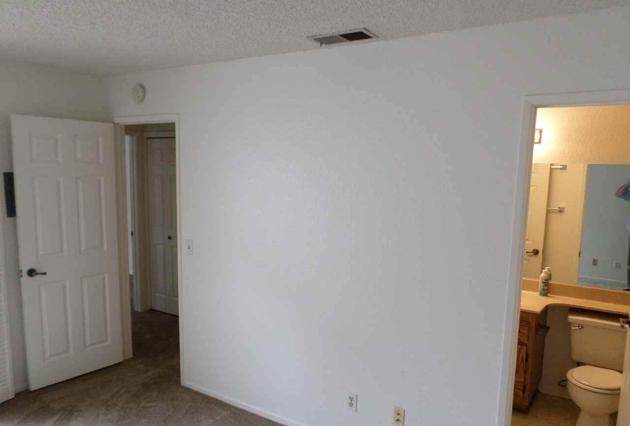 13953 Spring Water Ct - Photo 6 of 8