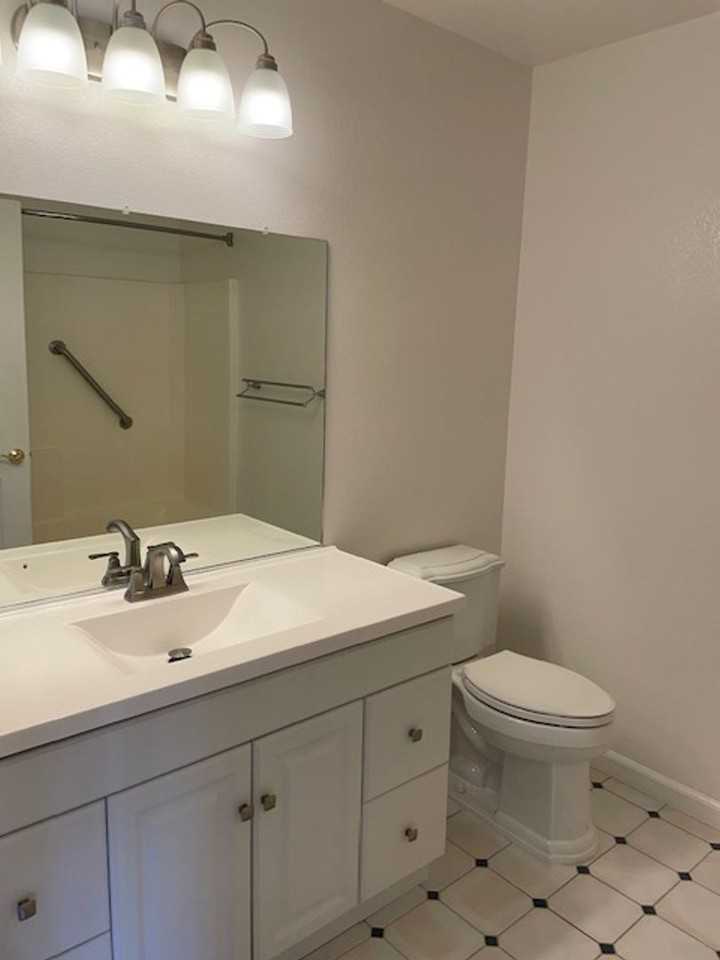 1591 La Esplanada Pl #224 - Photo 4 of 21