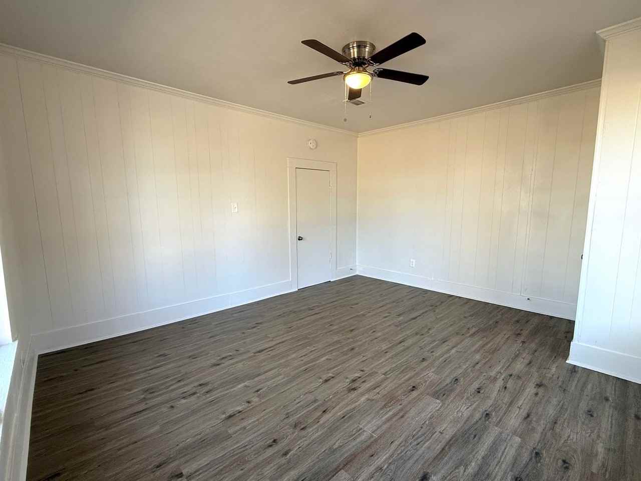 503 N 5th St - Photo 4 of 12