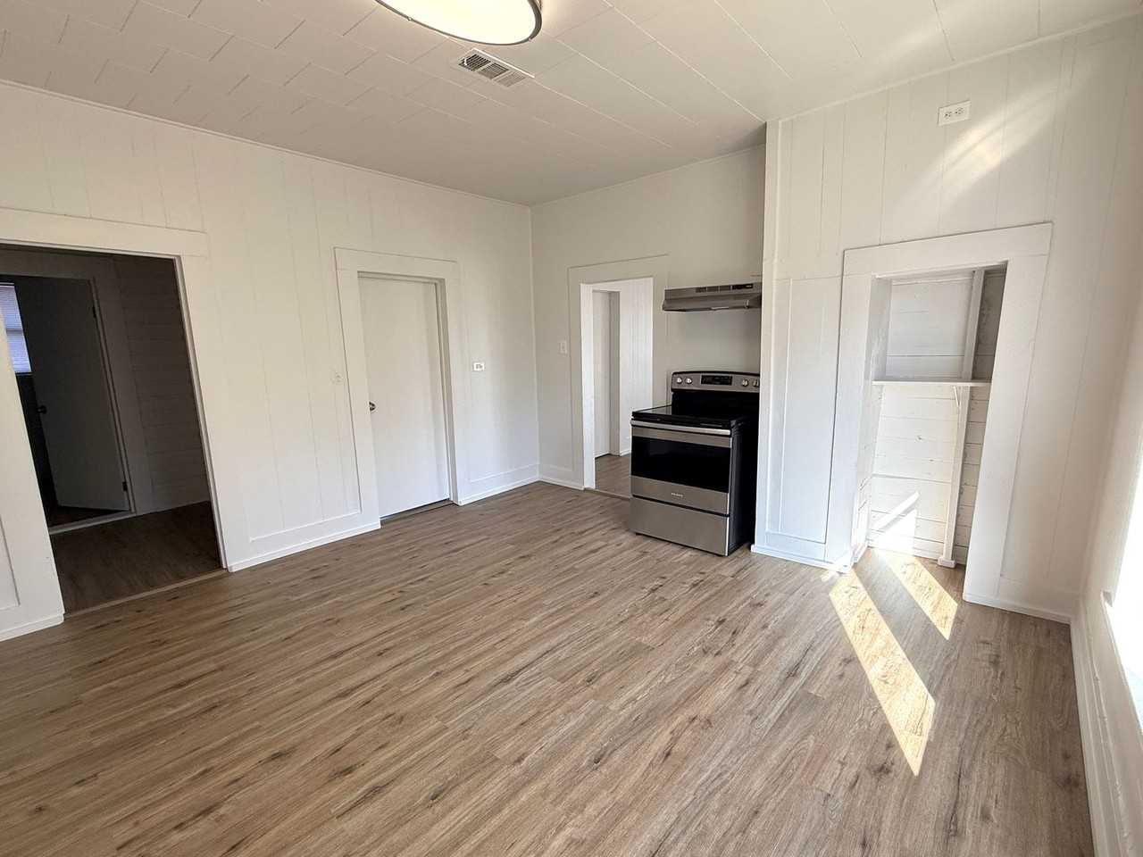 503 N 5th St - Photo 6 of 12