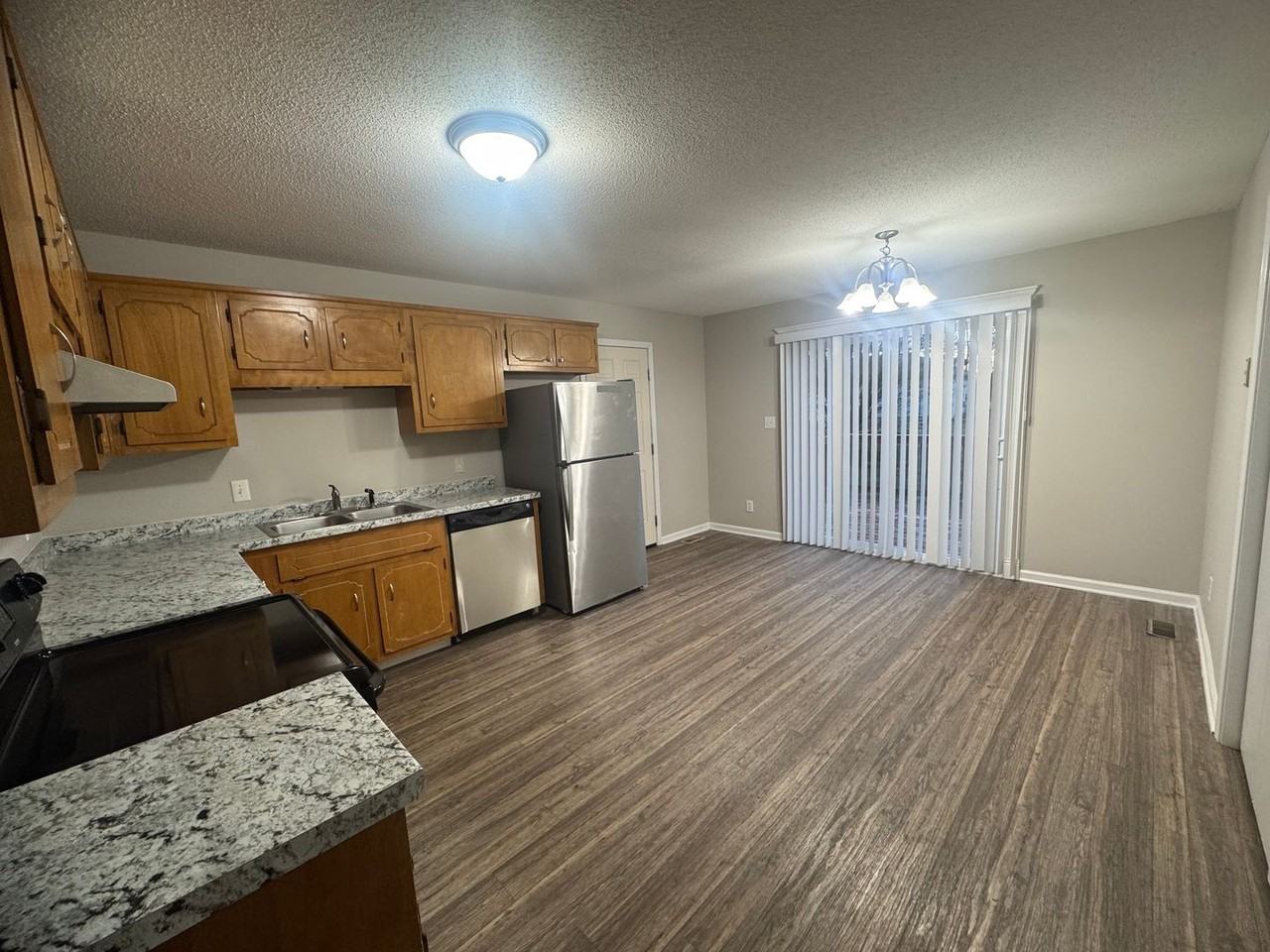 3208 Tabby Dr - Photo 6 of 20