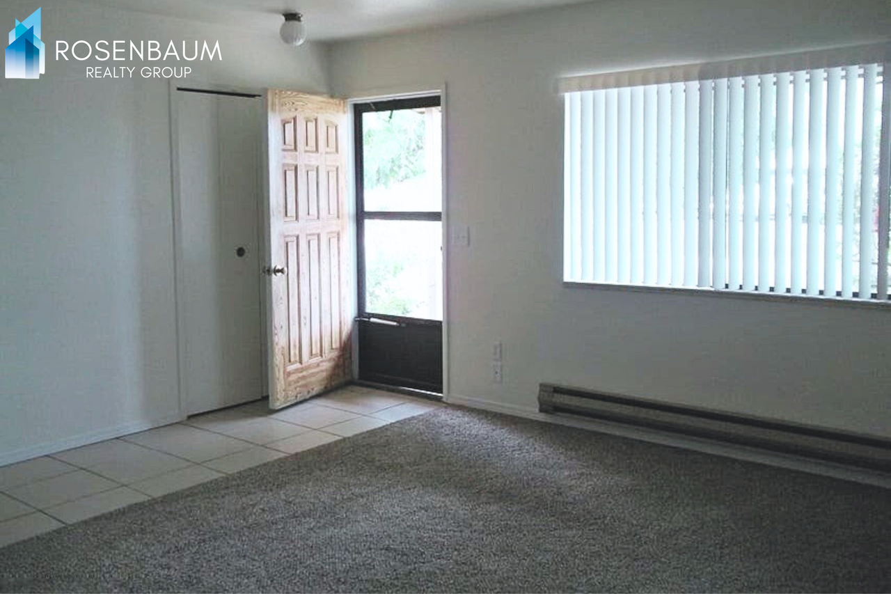 3029 N Indian Wells Dr - Photo 2 of 8