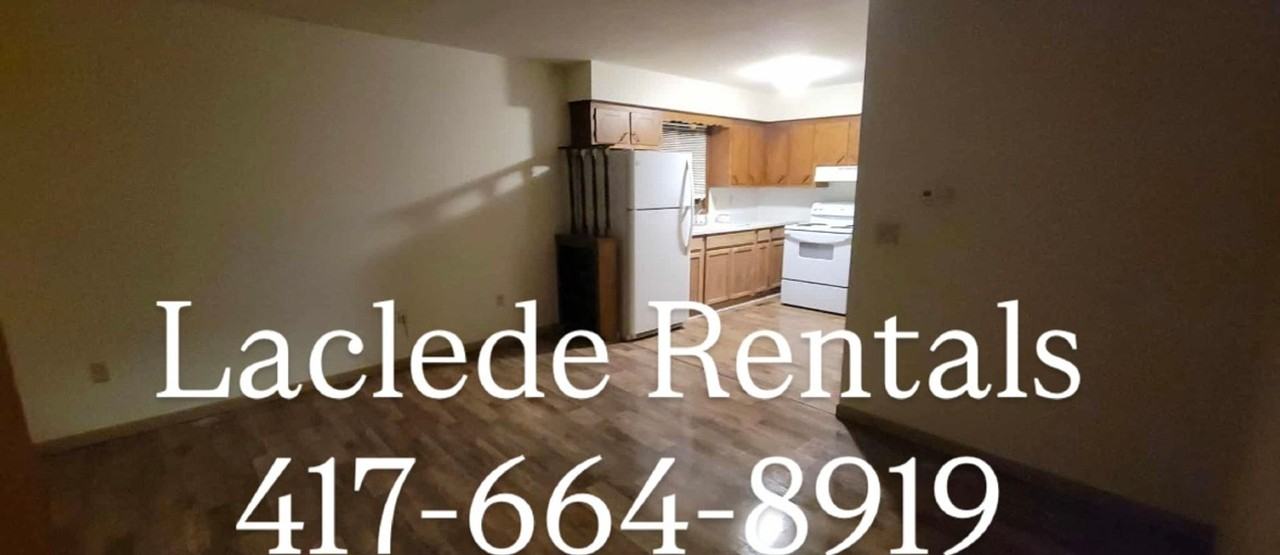 120 E 4th St #C - Photo 2 of 4