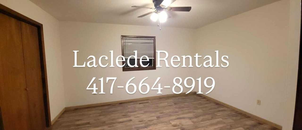 120 E 4th St #C - Photo 3 of 4