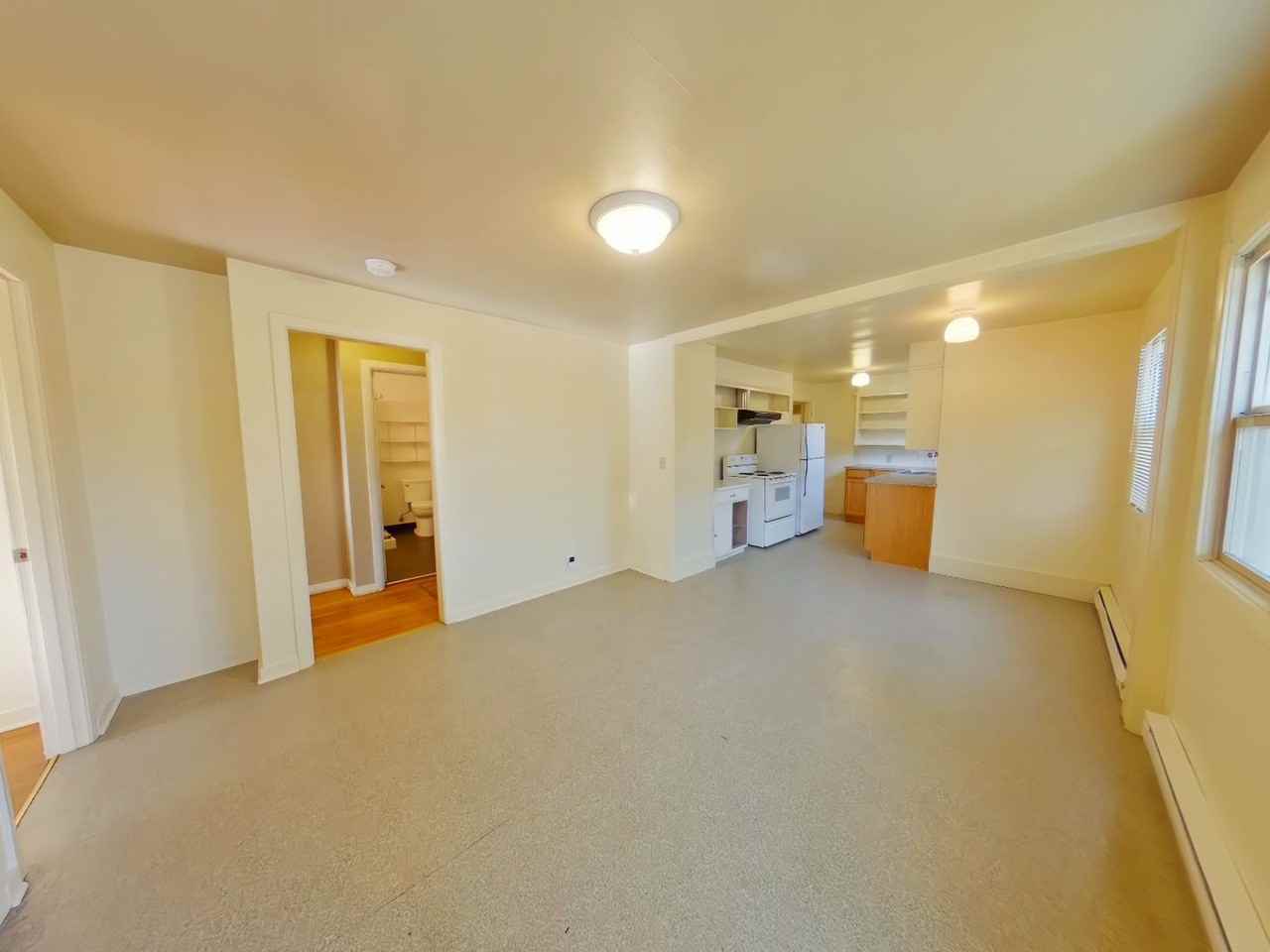 586 E 18th Ave - Photo 4 of 14