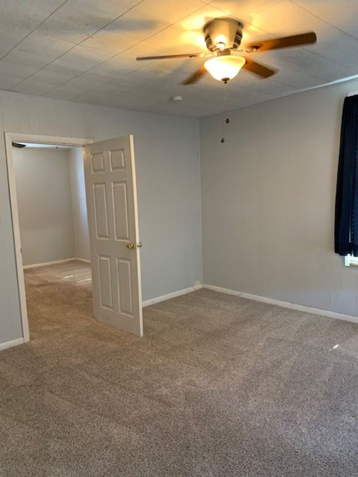 805 W 3rd St #A - Photo 2 of 7