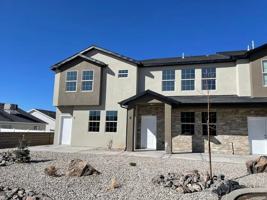 featured image of 498 W 1225 N #9