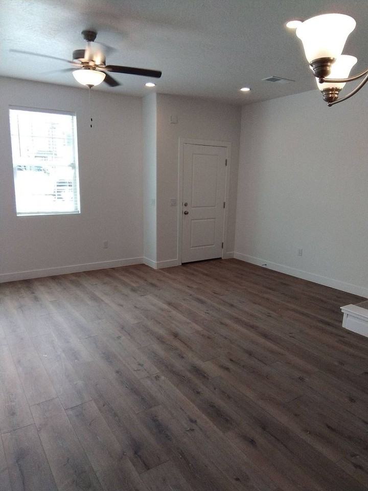 498 W 1225 N #9 - Photo 5 of 13