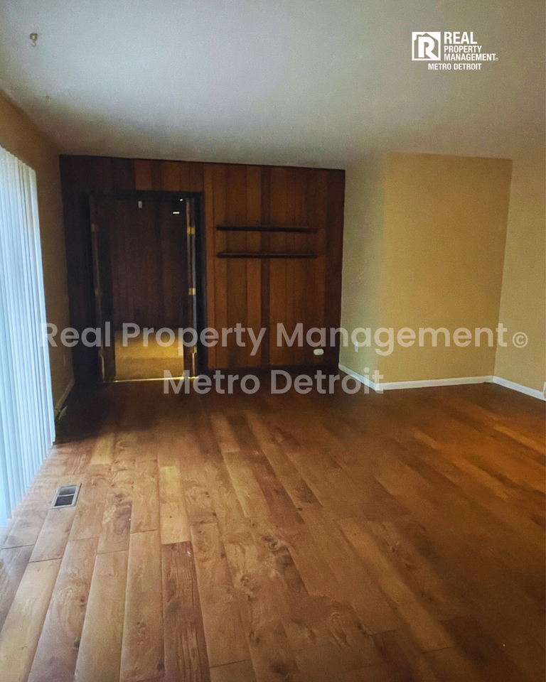 29822 Rock Creek Dr - Photo 5 of 27