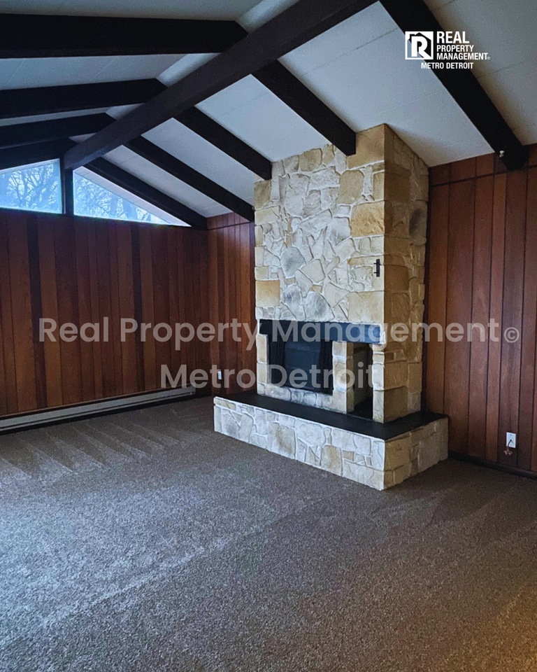 29822 Rock Creek Dr - Photo 7 of 27