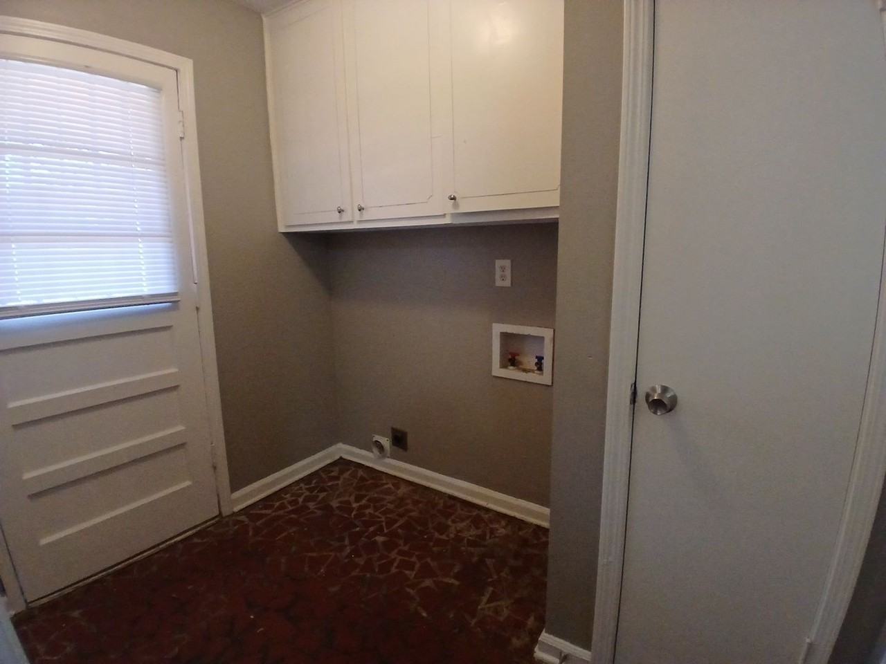 3093 E Raines Rd - Photo 6 of 13