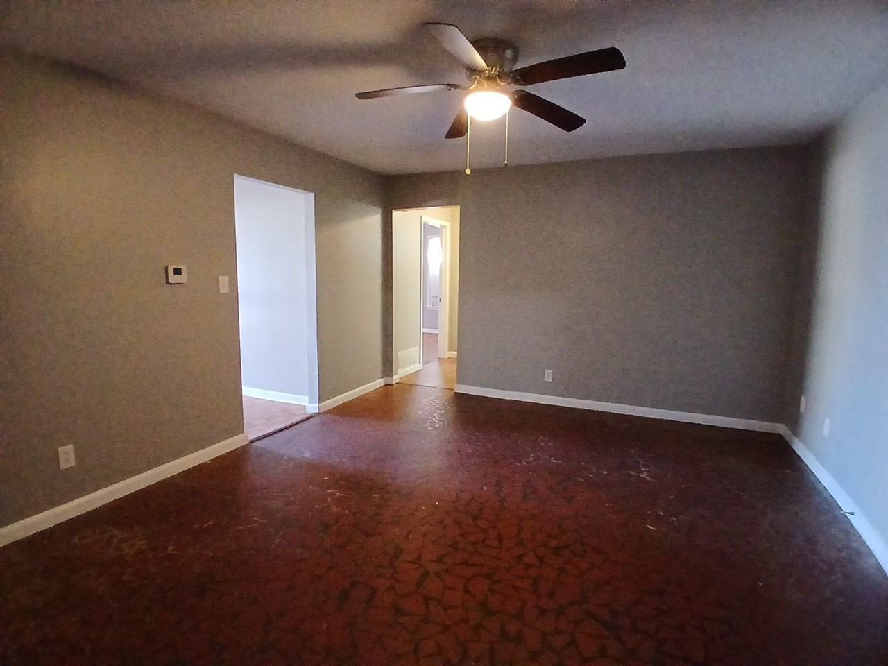 3093 E Raines Rd - Photo 7 of 13