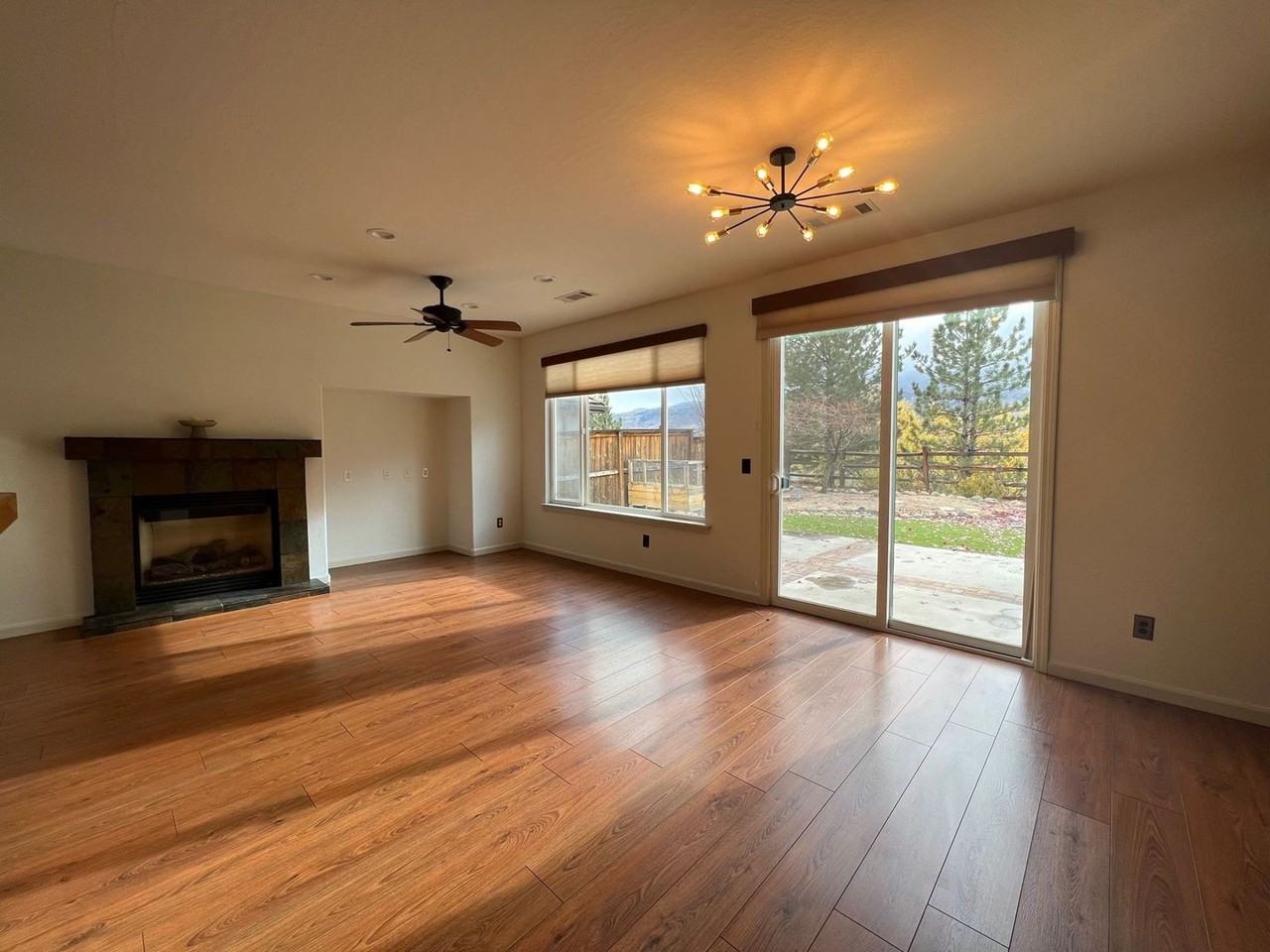 9012 Cabin Creek Trl - Photo 7 of 37