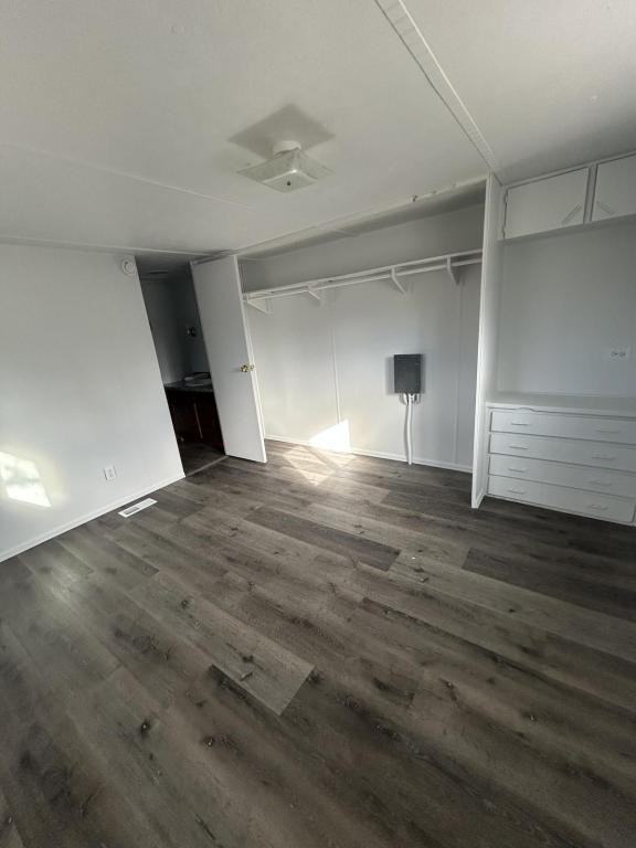 1101 1/2 W 4th St - Photo 6 of 11